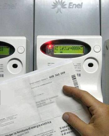 Bolletta-truffa: cade l’accusa per l’imputato Non fece lui il contratto