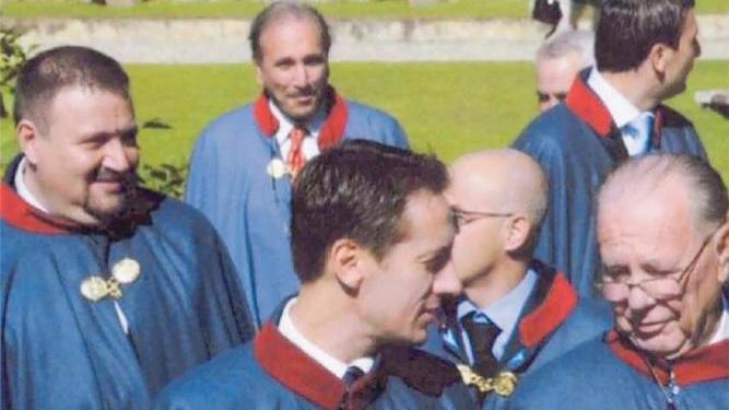 L’ambasciatore Attanasio (al centro) il giorno dell’investitura nell’Ordine Costantiniano a Lucca