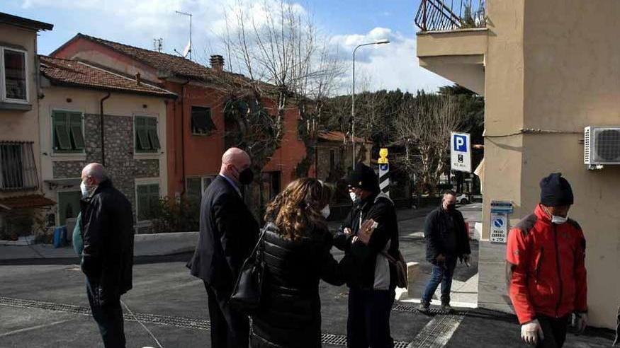 Nuove ringhiere e segnaletica primi accordi per il ponte