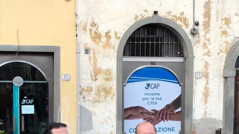 Da sinistra Luca Chiti, dirigente Cap e il presidente Federico Toscano