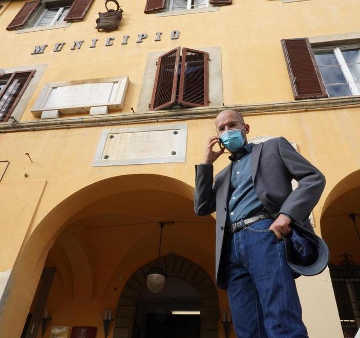 Ma il sindaco Betti replica: è un programma di qualità