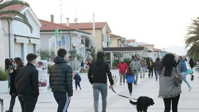 La passeggiata di Lido di Camaiore