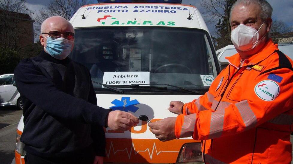 Un’ambulanza elbana sarà usata in Camerun per le visite oculistiche