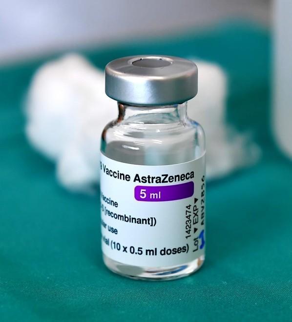 AstraZeneca riparte Per 2.500 rimandati una manciata di ore per la prenotazione 