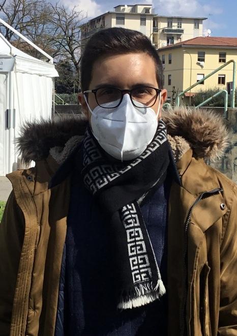 «Introvabili nelle farmacie i tamponi gratuiti»