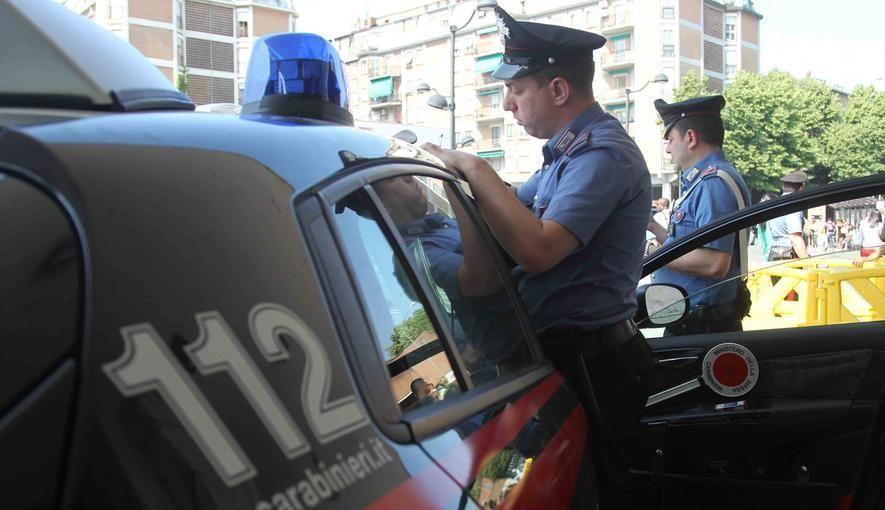 Sorpreso con la droga e messaggi con i clienti Denunciato un 52enne