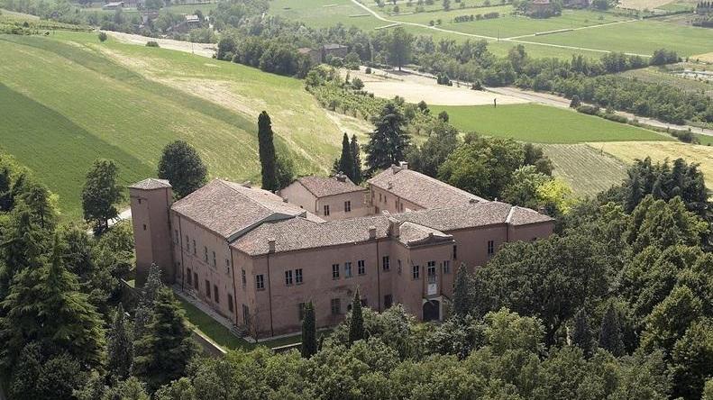 Castello e Salse di Nirano ai tempi della pandemia li visiti in modo virtuale camminando da casa