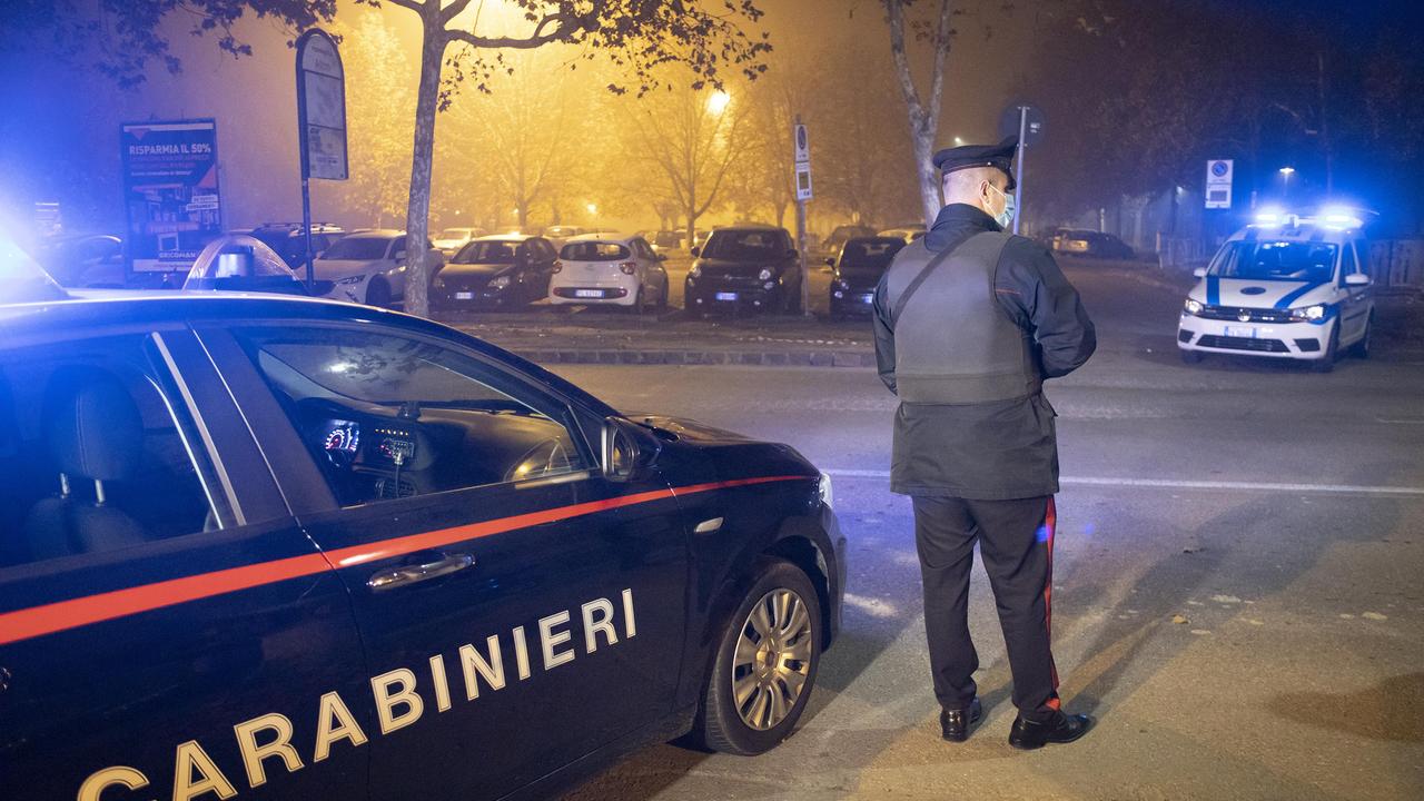 Modena e provincia: in giro violando le norme anticovid 23 multe. Due erano alla guida ubriachi.