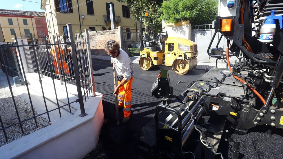 Lavori su strade e marciapiedi partendo dalle frazioni di Portomaggiore