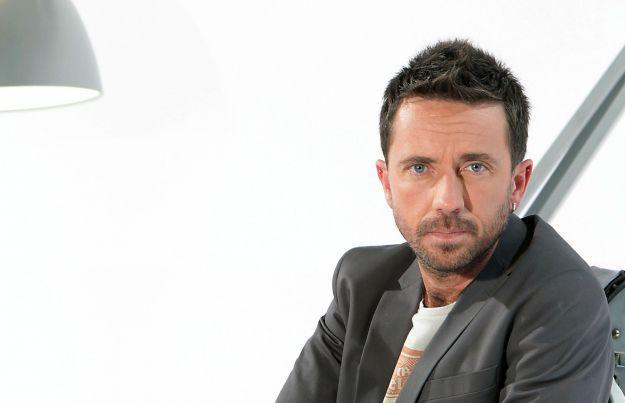 Sulla vaccinazione del giornalista Scanzi ora indaga la Procura