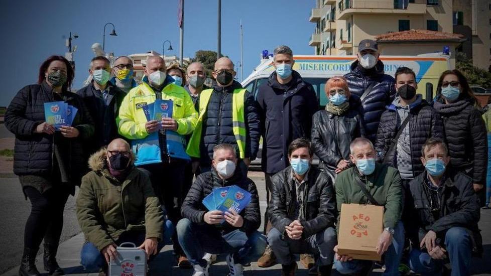 Misericordia, arriva in dono un nuovo defibrillatore