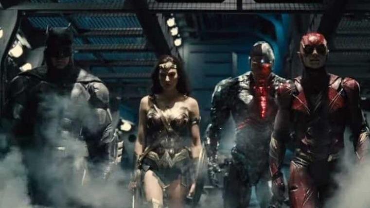 Zack Snyder rilegge “Justice League” fra epica mitologica e toni cupi