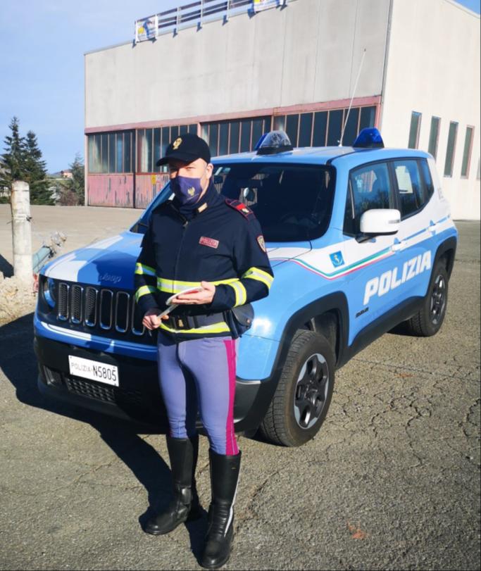Domenica di gite in Appennino nonostante il lockdown, raffica di controlli della Stradale