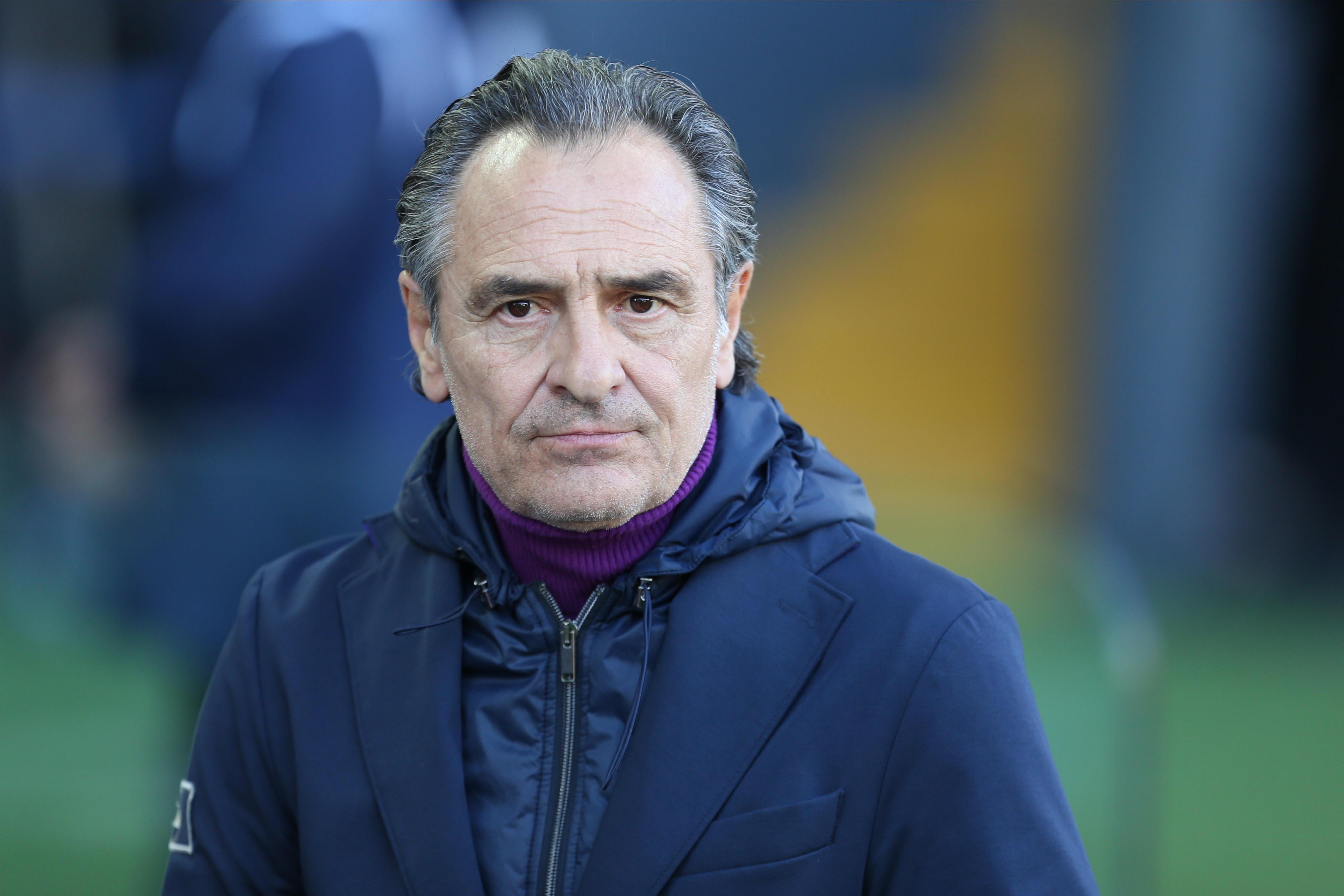 Fiorentina, si dimette Cesare Prandelli. Il tecnico affida l'addio ad una lettera: "Questo calcio non fa più per me"