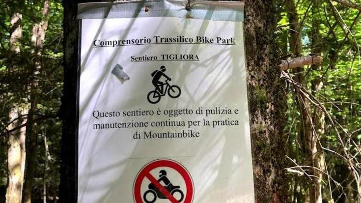 «Sentieri distrutti dal motocross» Ecco l’ordinanza salva-boschi