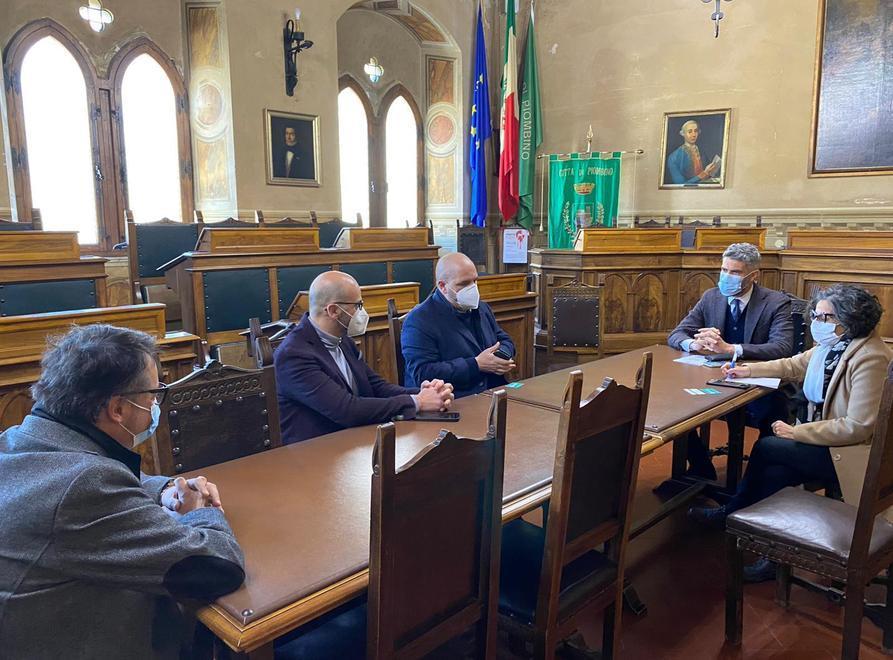 «Su quella nave dall’India le operazioni di scarico sono troppo rischiose» 