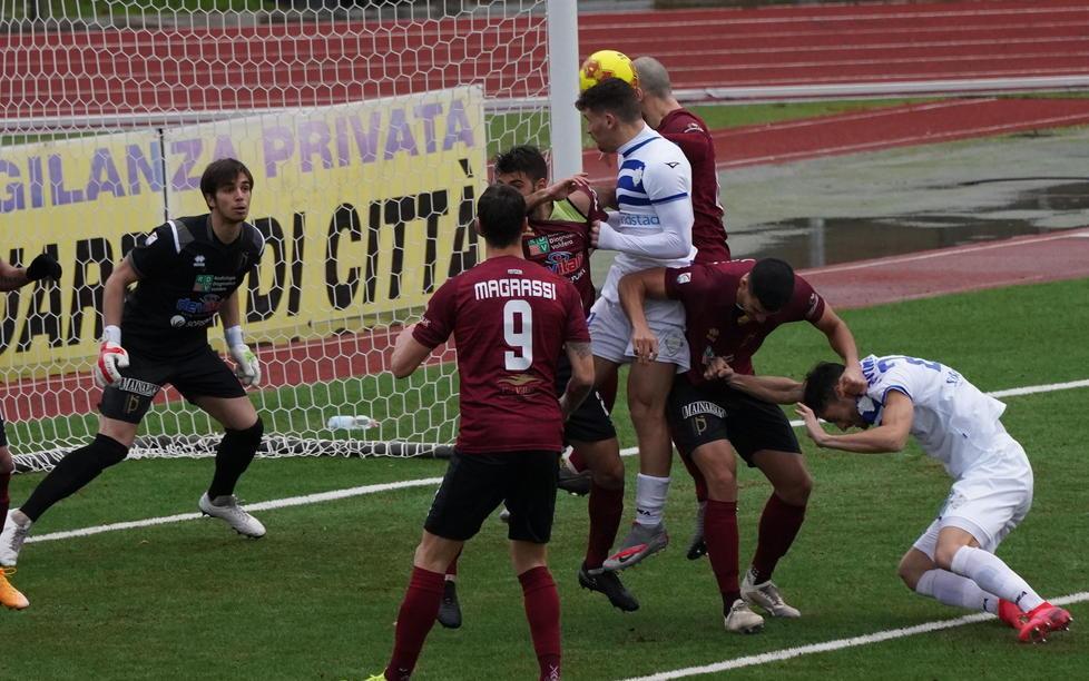 Como, niente trasferta a Olbia