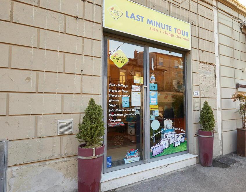 Agenzie di viaggio travolte dal Covid. I fatturati sono crollati del 90 per cento 