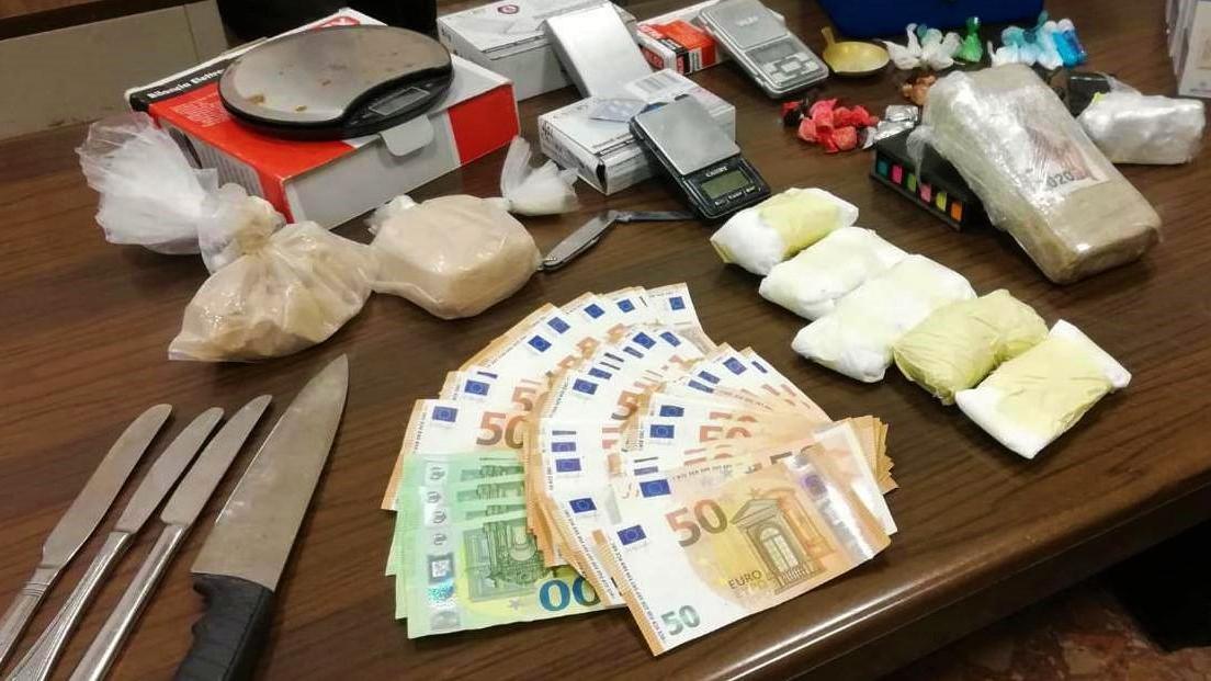 Il sequestro della guardia di finanza