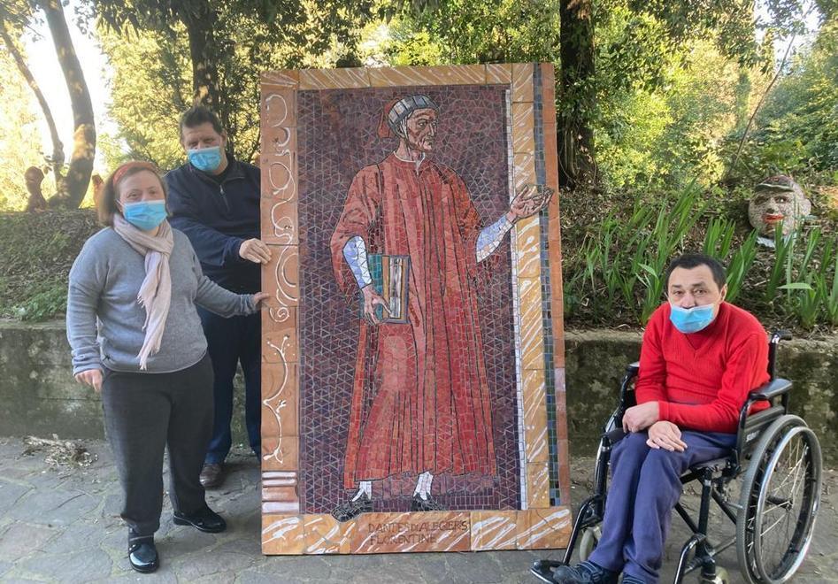 In dono al Comune il mosaico di Dante del Centro di Cerbaiola