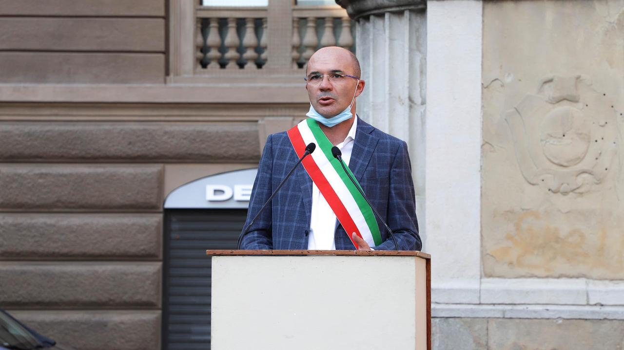 Reggio Emilia, il sindaco Vecchi approva il modello Letta: «Si apra un cantiere con il M5s»