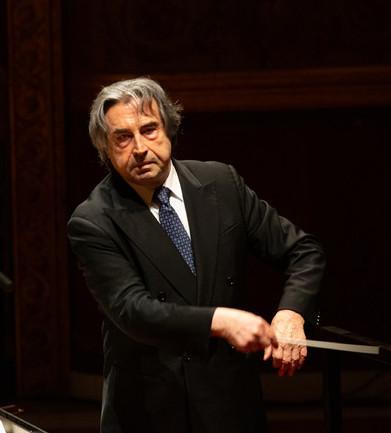 L’appello di Riccardo Muti «Salviamo i teatri e i musicisti» 