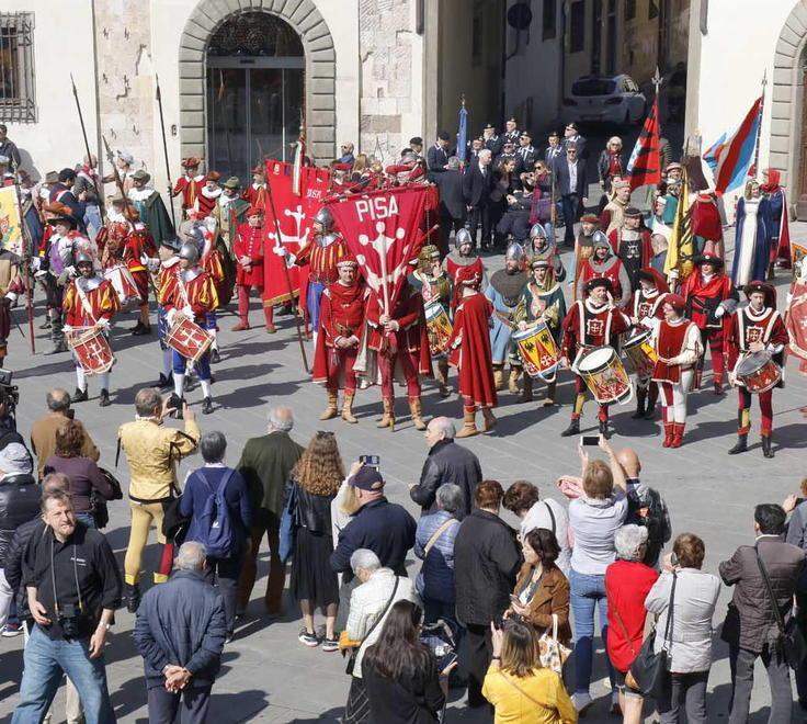 Pisa non rinuncia al suo Capodanno da oggi la città entra nel 2022