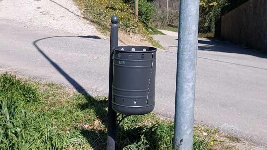Installati i nuovi cestini