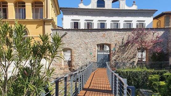 Palazzo Banci Buonamici ha una nuova passerella