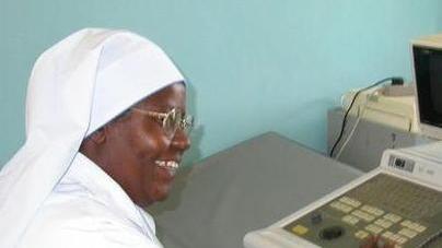 Addio a suor Gemma la religiosa-dottoressa che curava i poveri