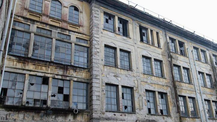 Manifattura, la giunta dice sì al recupero