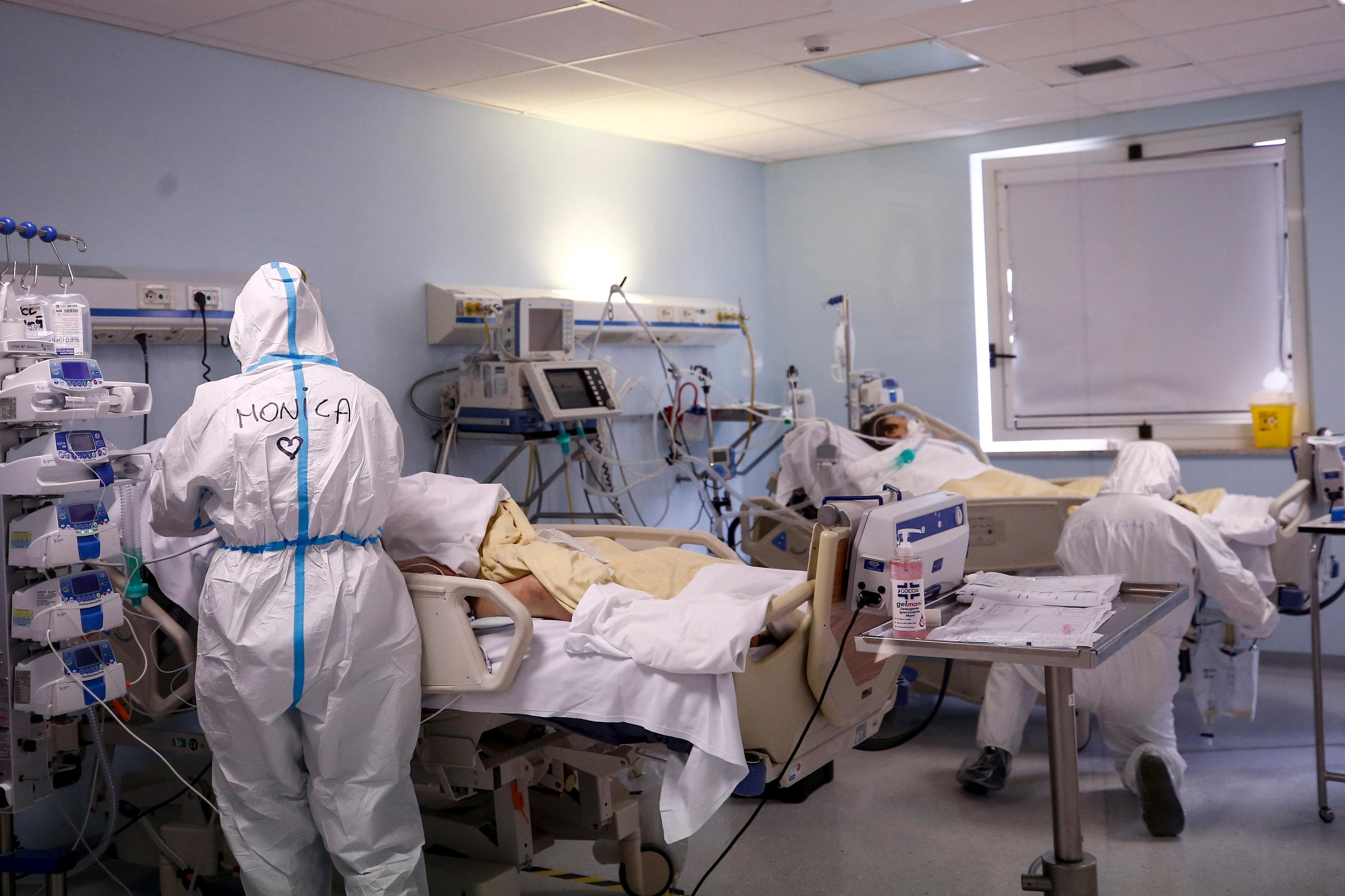 Coronavirus, tre decessi e altrettanti ricoveri in terapia intensiva nel Ferrarese