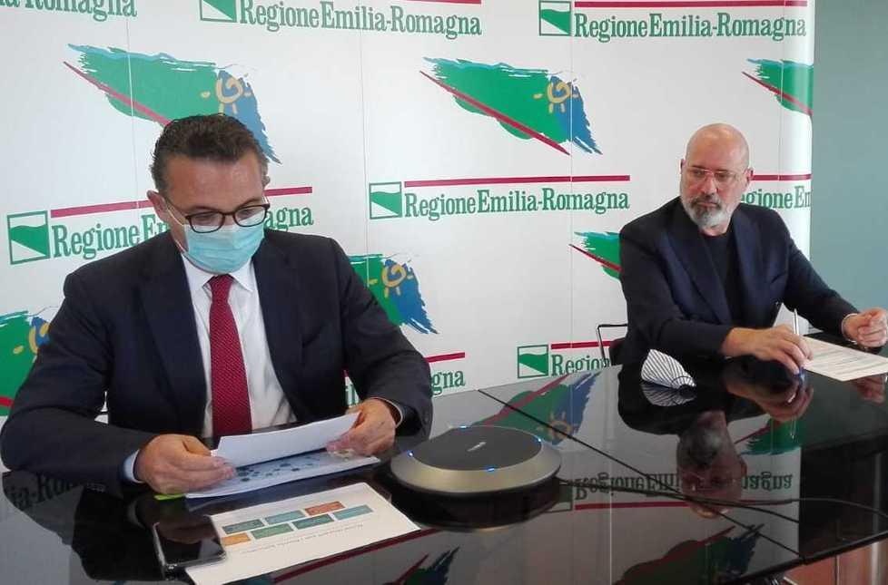 Vaccinatori specializzandi Avviso Asl con l’ok regionale 