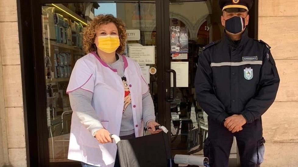 Castelfranco, carrozzina per disabili buttata, sequestrata e poi rimessa a nuovo