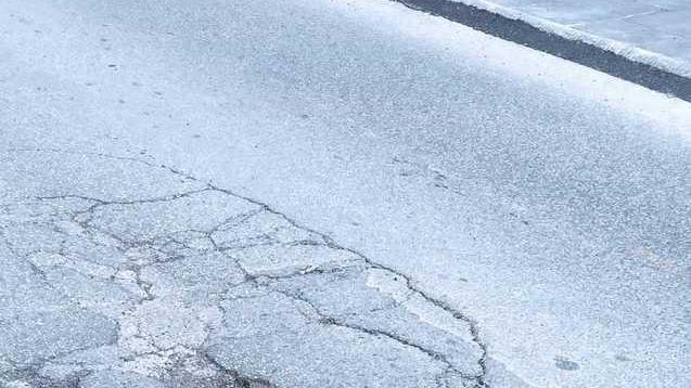 Quella strada piena di buche e troppo rumorosa