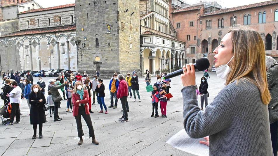 «Dei ragazzi non si parla più» Le voci dal palco tra rabbia e paura