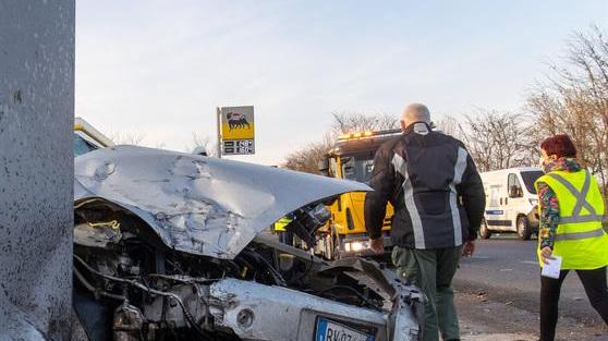 Resta grave il 49enne coinvolto nell’incidente