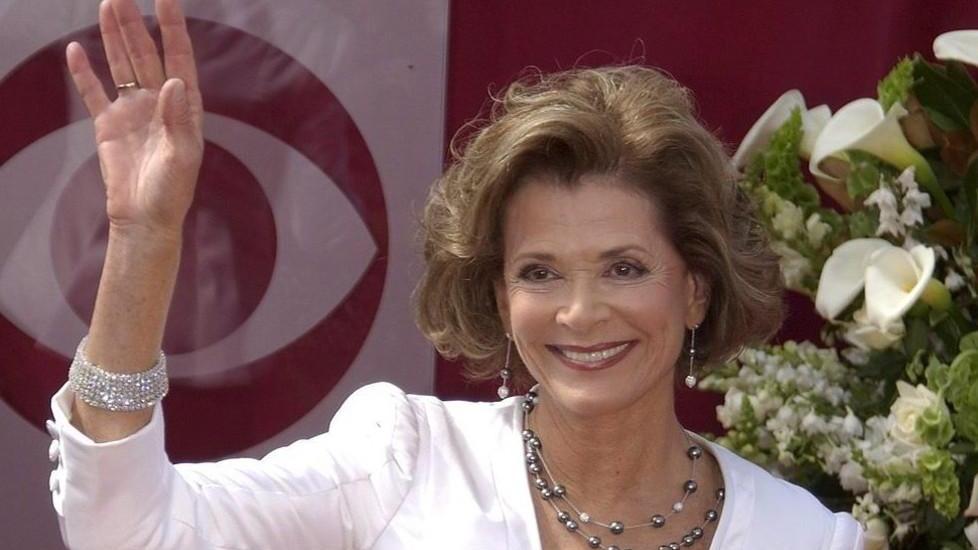 Addio a Jessica Walter, nonna Lucille nella serie Arrested Development