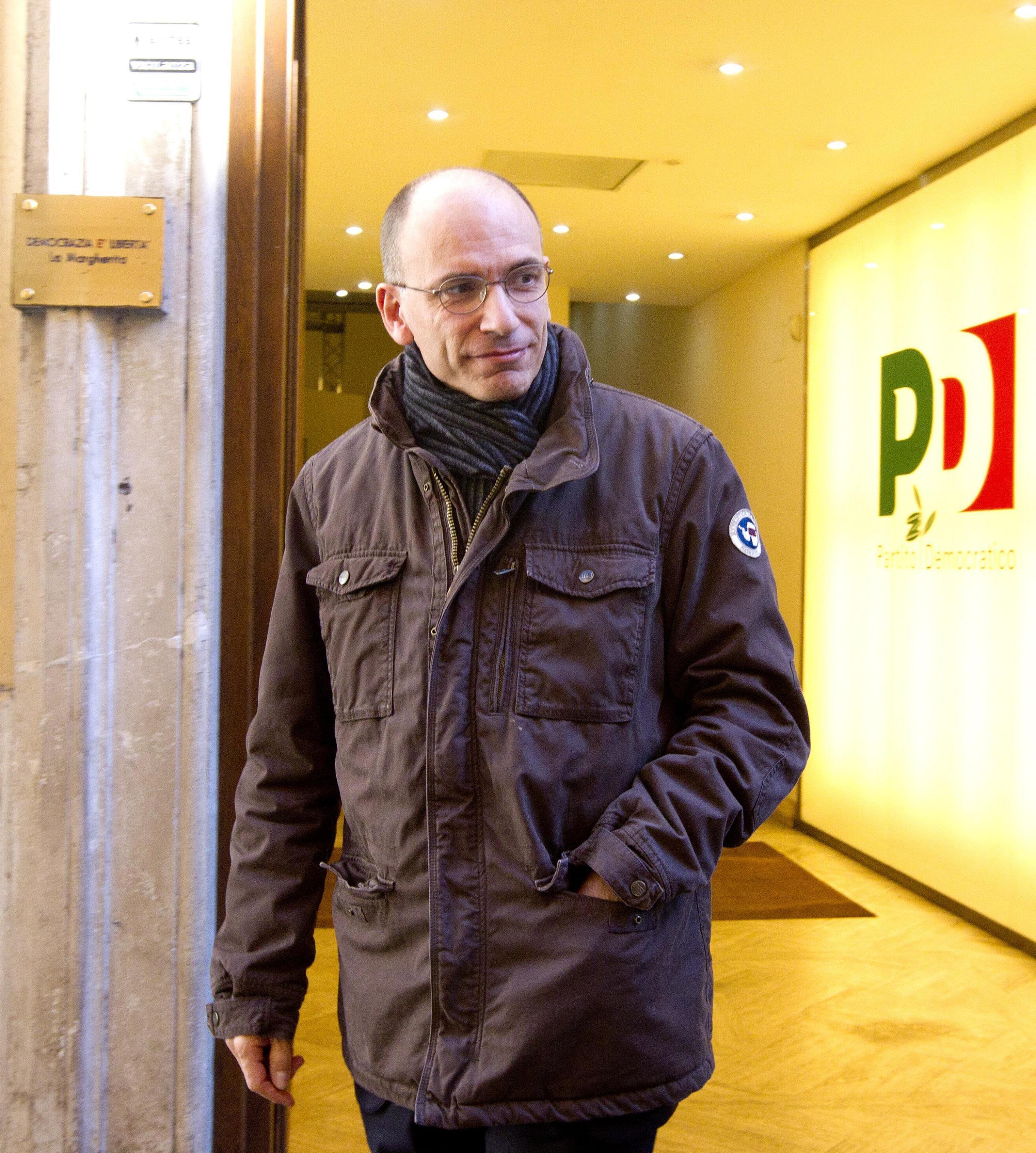 Pd, Letta parla ai circoli e stanga i due Mattei: no al partita del capo