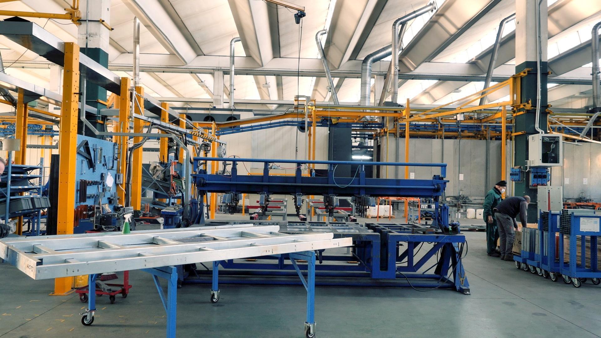 L'interno delle Officine Cucini di Certaldo