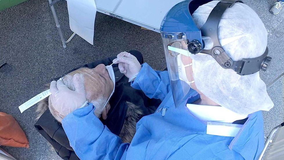 Ancora due morti e i positivi restano troppi: 113 casi