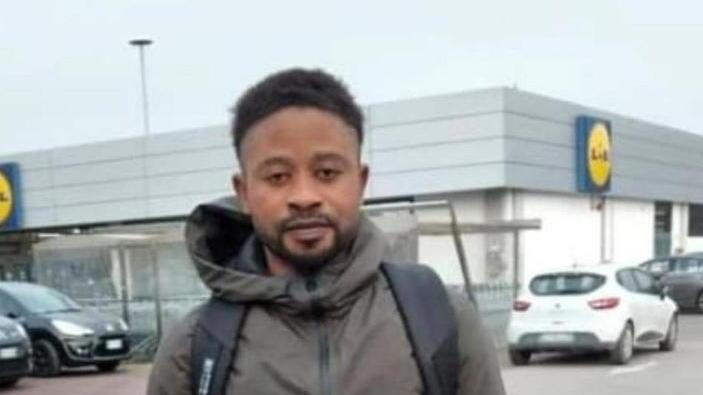 «Gente costretta a vivere nei ghetti Un modello per niente umanitario»