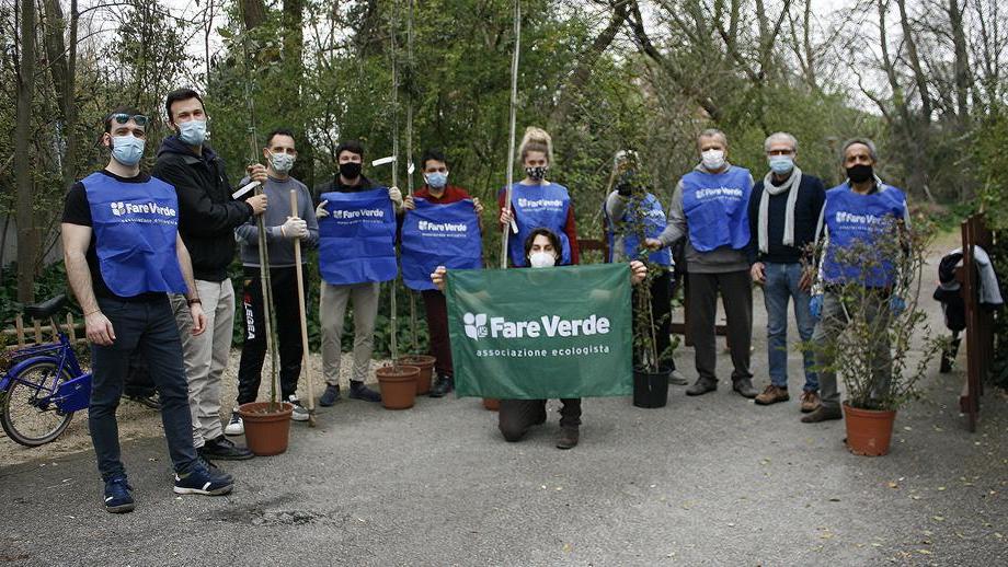 Nell’oasi nuovi alberi