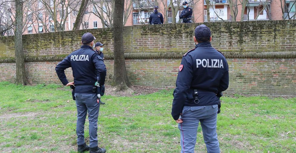 Furti e droga, tre espulsi dalla città