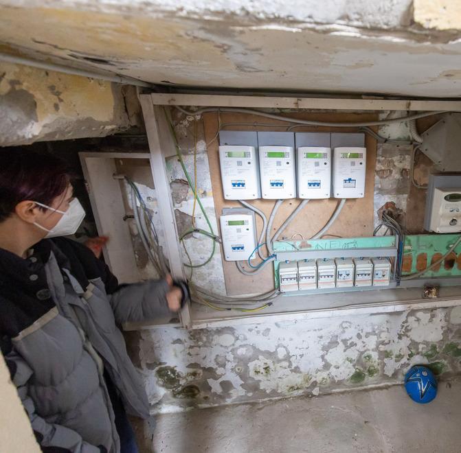 Porto Garibaldi, il grido d’allarme: «Aiuto, le nostre case scricchiolano»