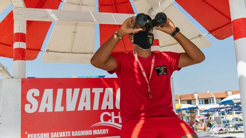 Lavoratori precari e stagionali, il bonus è una giungla: ecco chi avrà i 2400 euro