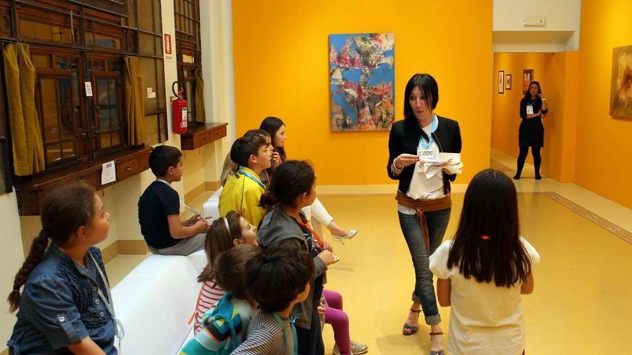 Bambini in visita al Mo.ca per la manifestazione “Una notte al museo” (Foto Nucci)