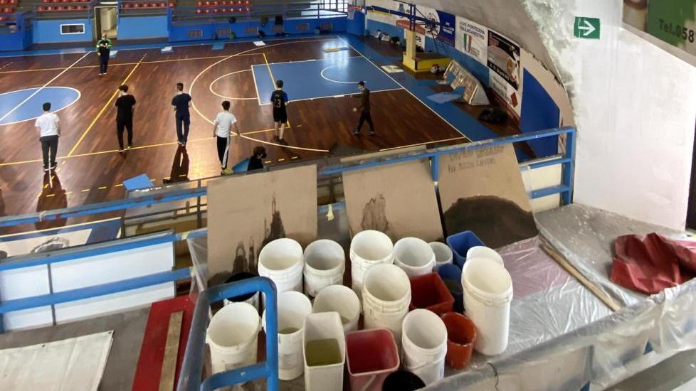 PalaZoli e piscina chiusi giorni decisivi: attesa per le prescrizioni Asl