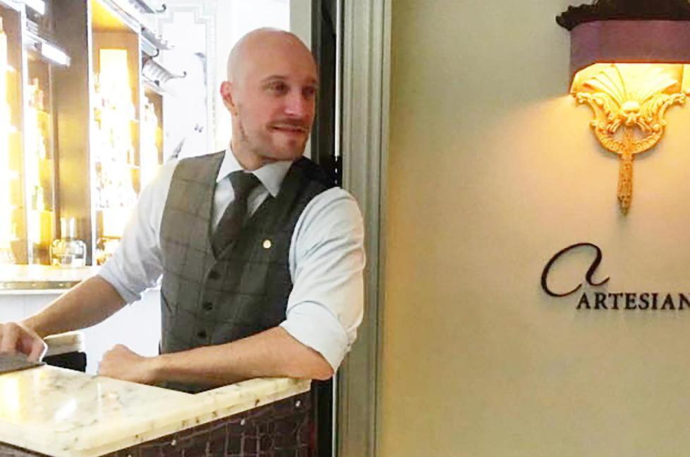 Il direttore Alessio Favini ha maturato esperienza lavorando all’Artesian Bar