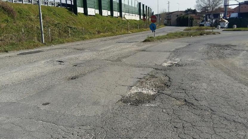 Una strada da rifare In gara 15 imprese per via dei Barcaioli
